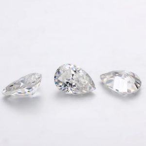 Kim cương nhân tạo Moissanite Pear 4x3