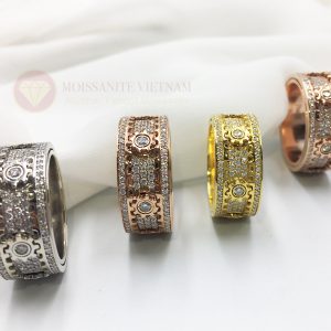 Nhẫn xoay Kitnet full kim cương nhân tạo moissanite 1