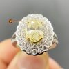 Nhẫn kim cương thiên nhiên nữ chủ oval yellow fancy 6x8