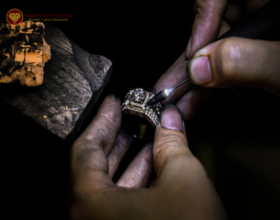 Xưởng chế tác nhẫn đẹp