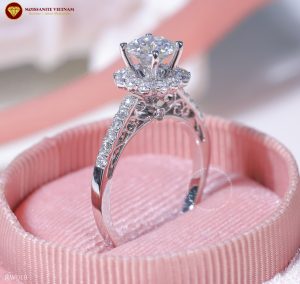 NHẪN NỮ KIM CƯƠNG NHÂN TẠO MOISSANITE - 6.3LY - RW010