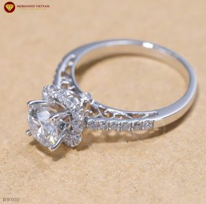 NHẪN NỮ KIM CƯƠNG NHÂN TẠO MOISSANITE - 6.3LY - RW010