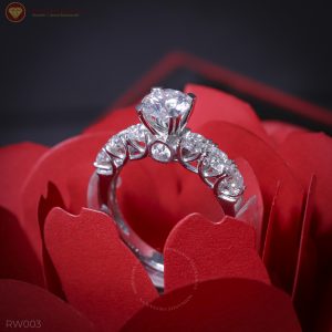 NHẪN NỮ KIM CƯƠNG NHÂN TẠO MOISSANITE – CHỦ TRÒN 6.3LY - RW003