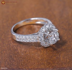 NHẪN NỮ KIM CƯƠNG NHÂN TẠO MOISSANITE – CHỦ TRÒN 6.3LY - RW004